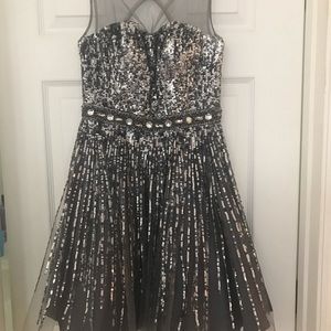 Sherri Hill dress prom homecoming formal size 2